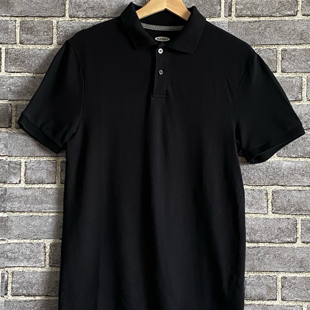 Black Old Navy Polo